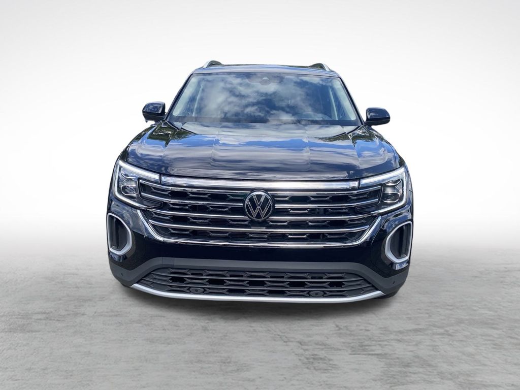 2025 Volkswagen Atlas SEL photo 2
