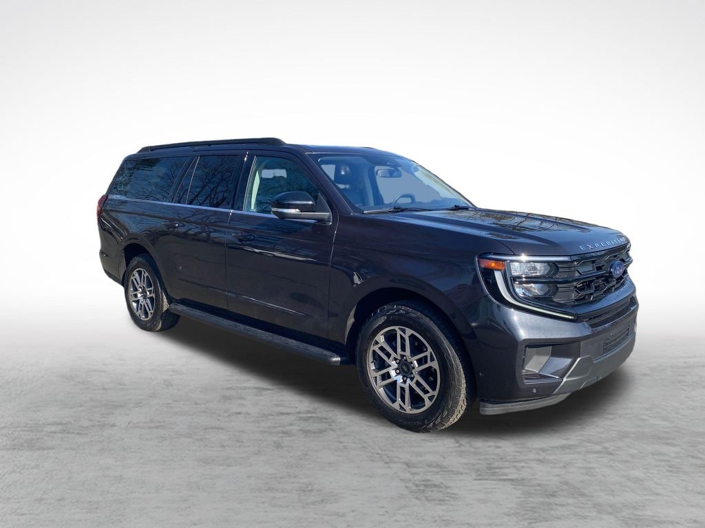 Used 2025 Ford Expedition Max Active SUV