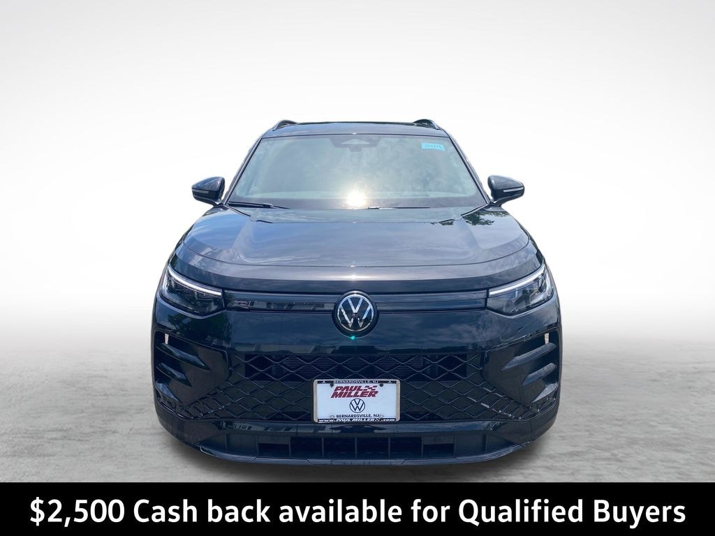 New 2026 Volkswagen Tiguan 2.0T SE R-Line Black SUV