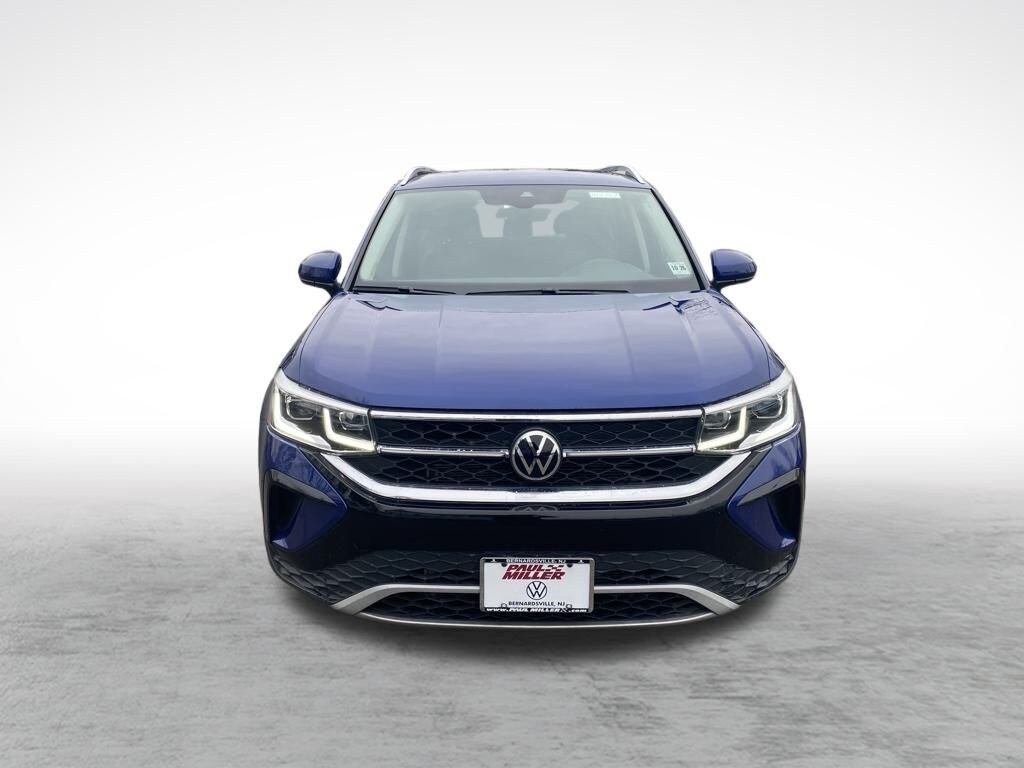 Used 2022 Volkswagen Taos 1.5T SEL 4MOTION SUV