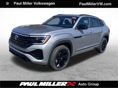 2025 Volkswagen Atlas Cross Sport 2.0T SEL R-Line Black SUV