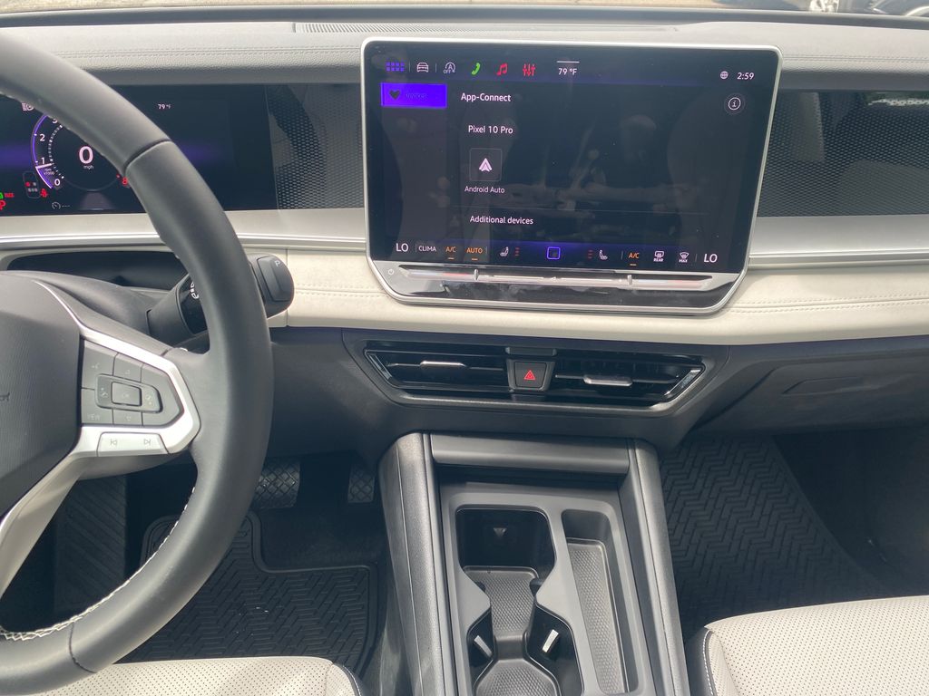 2026 Volkswagen Tiguan SE - Photo 17