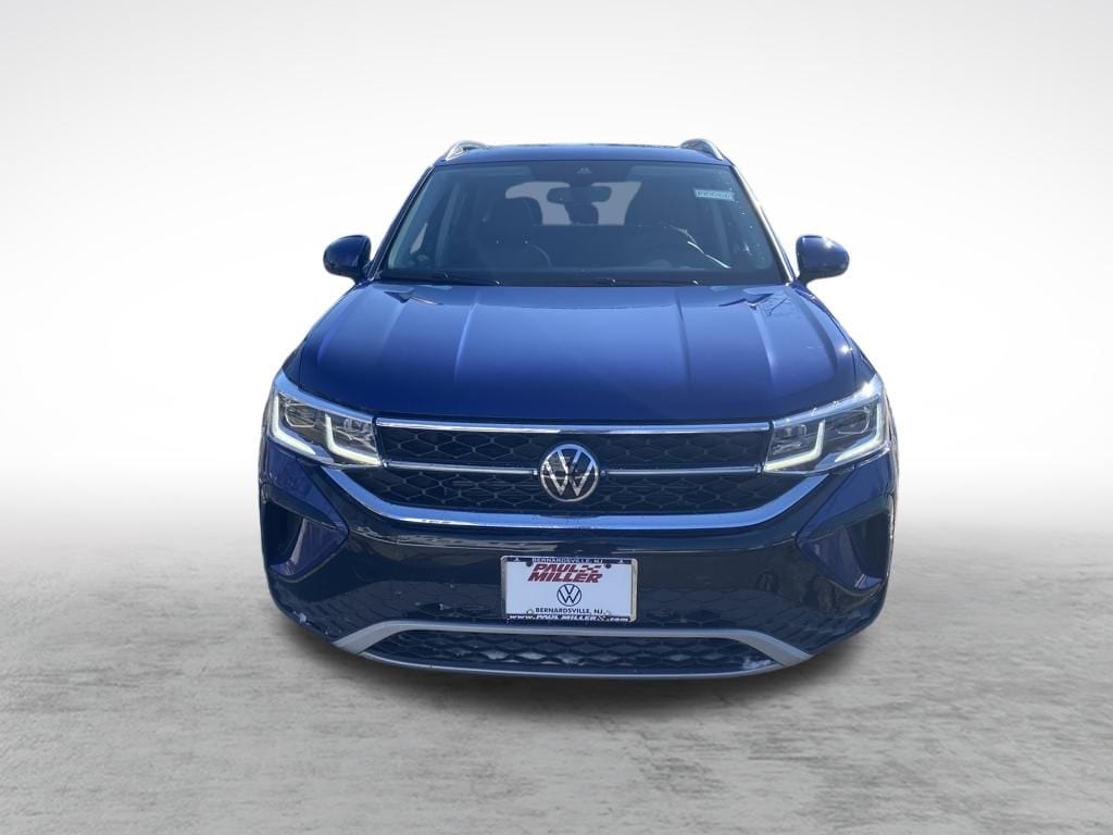 Certified 2022 Volkswagen Taos 1.5T SEL 4MOTION SUV
