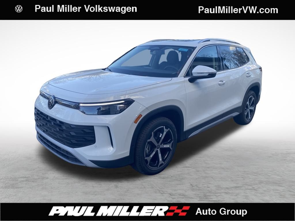 2026 Volkswagen Tiguan SE's photo