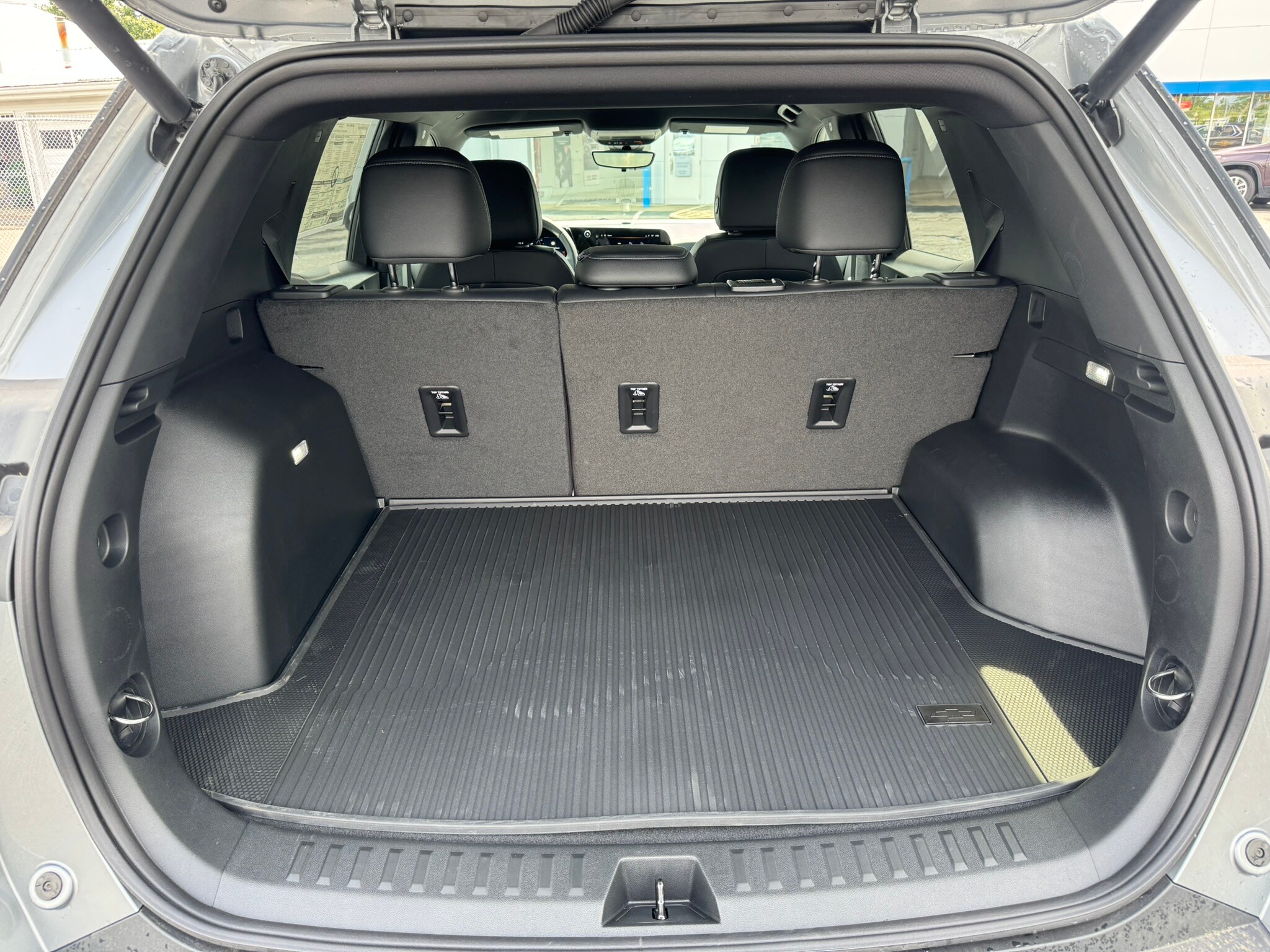 2026 Chevrolet Equinox LT - Photo 24