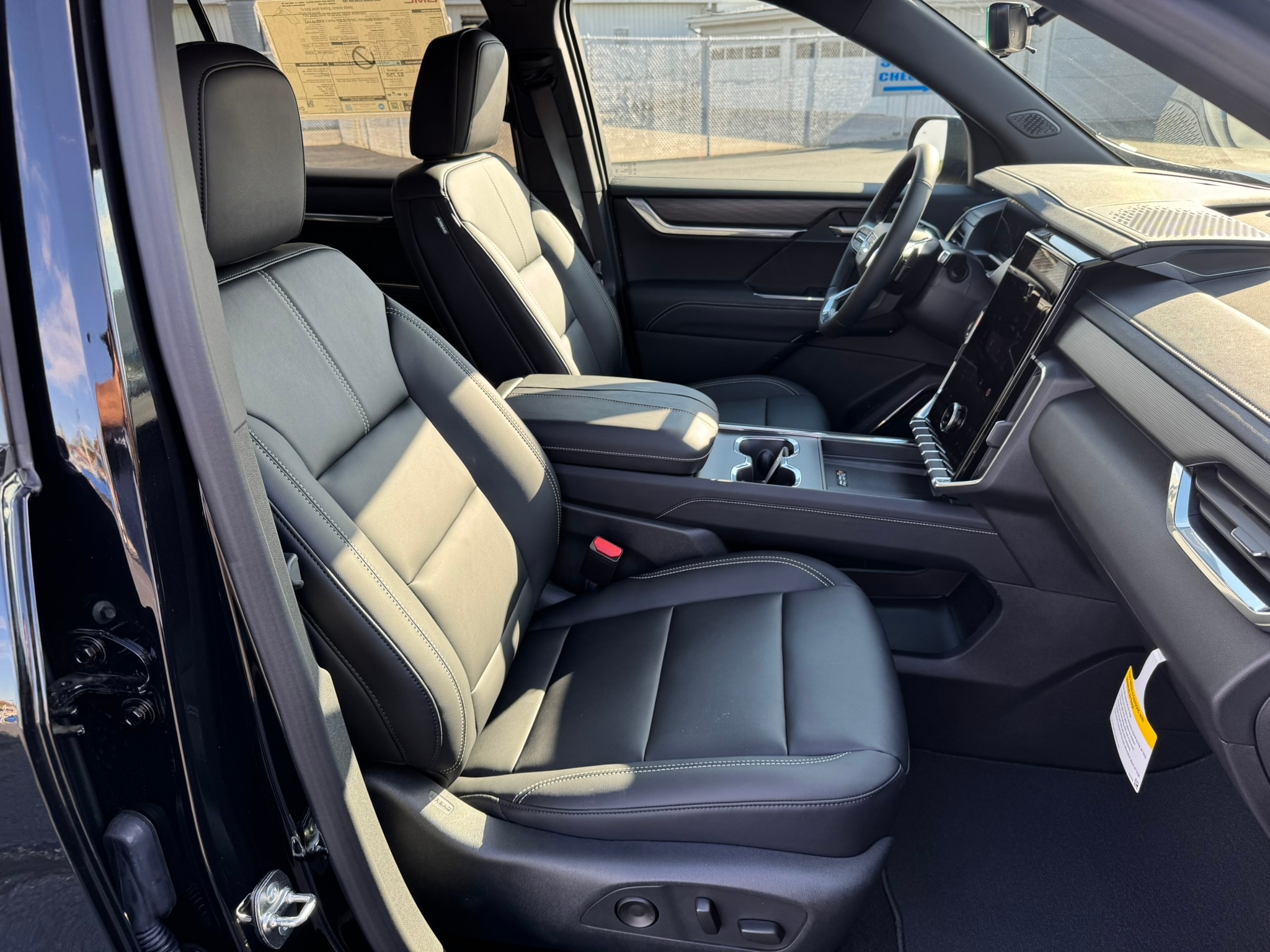 2026 GMC Acadia Elevation - Photo 20