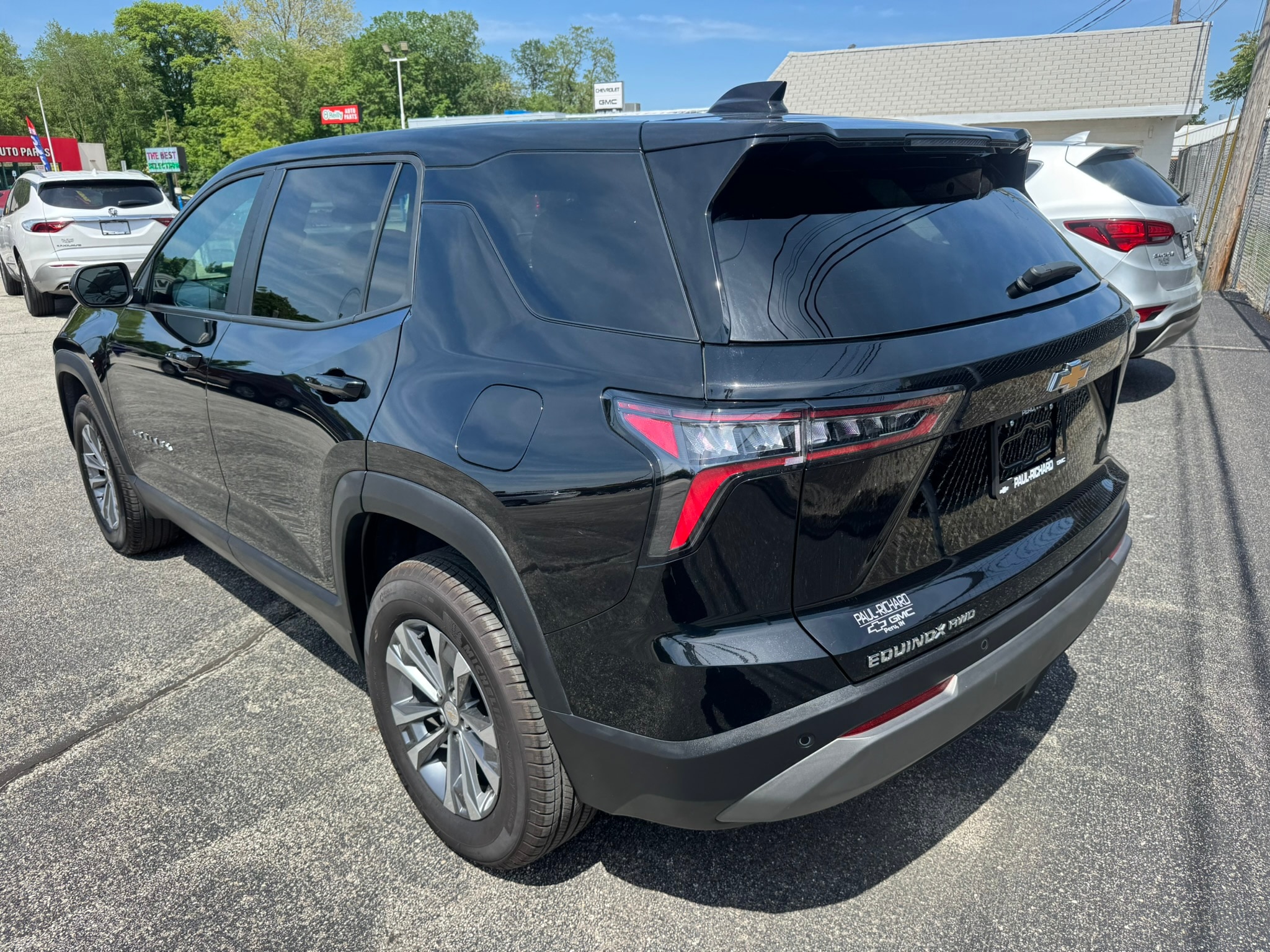 2025 Chevrolet Equinox LT - Photo 7