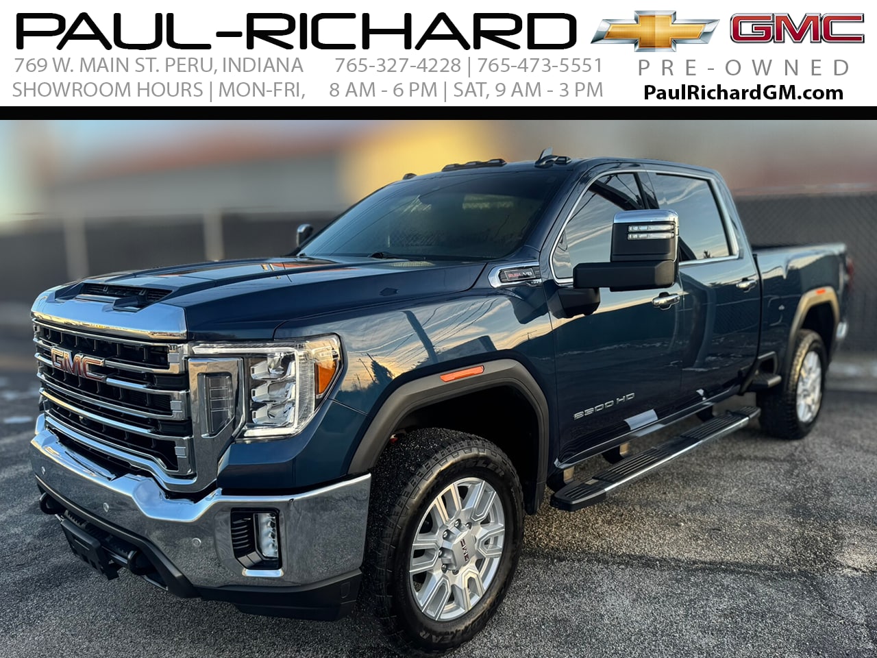 2023 GMC Sierra SLT's photo