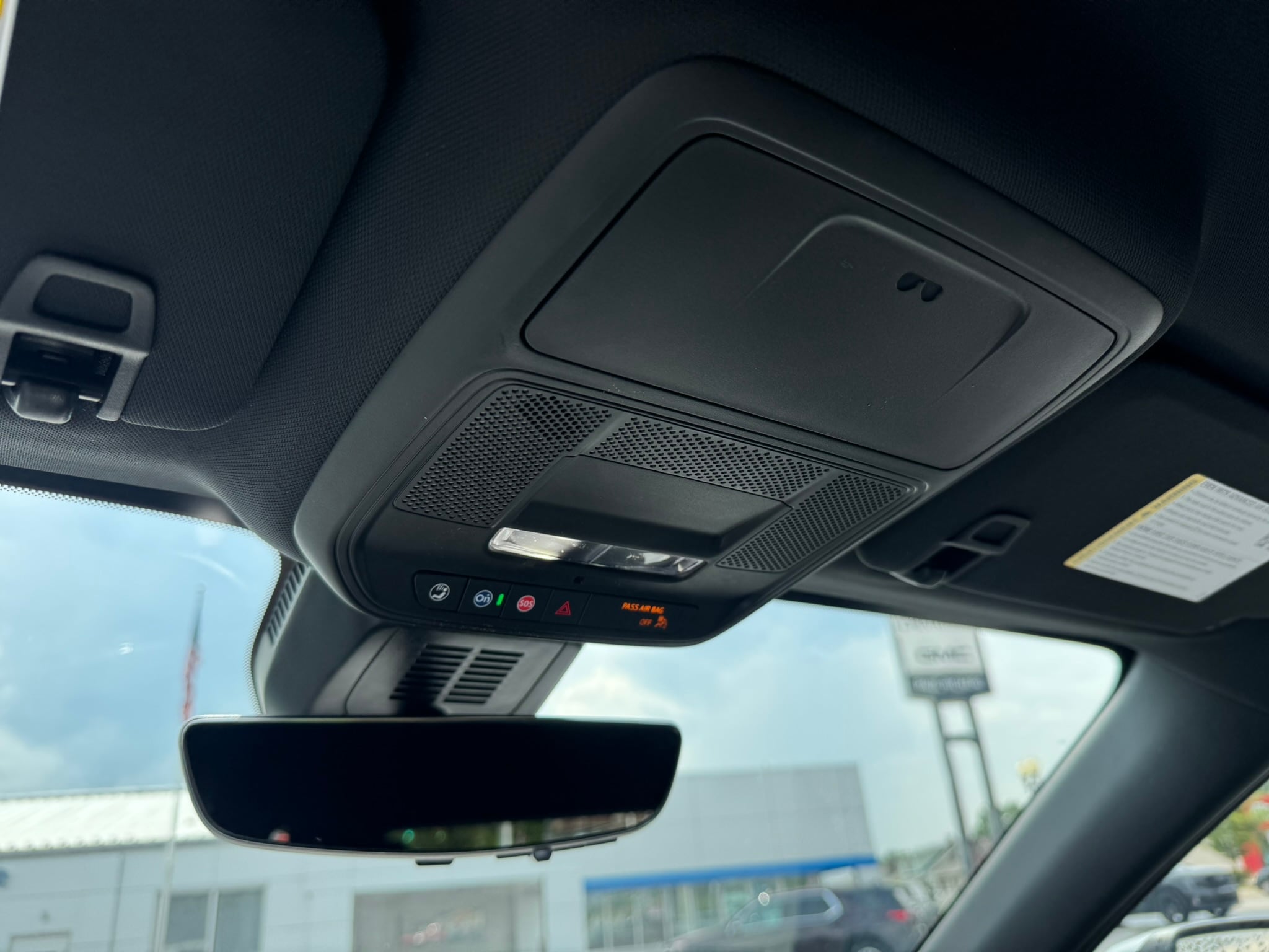 2026 Chevrolet Equinox LT - Photo 14