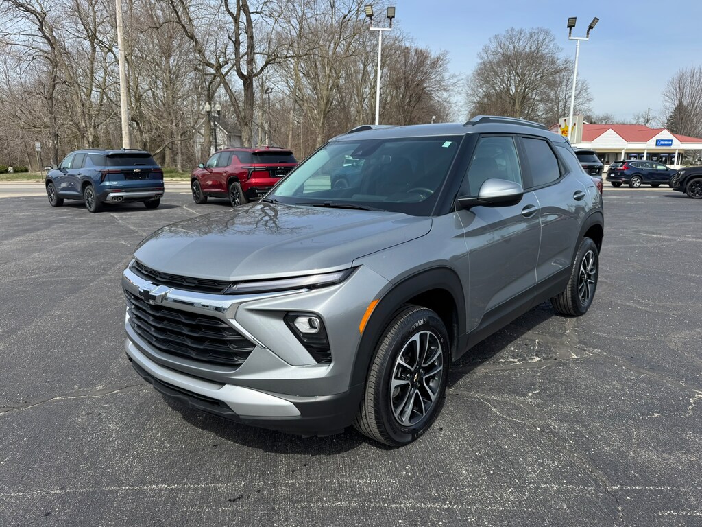 Used 2025 Chevrolet Trailblazer LT SUV