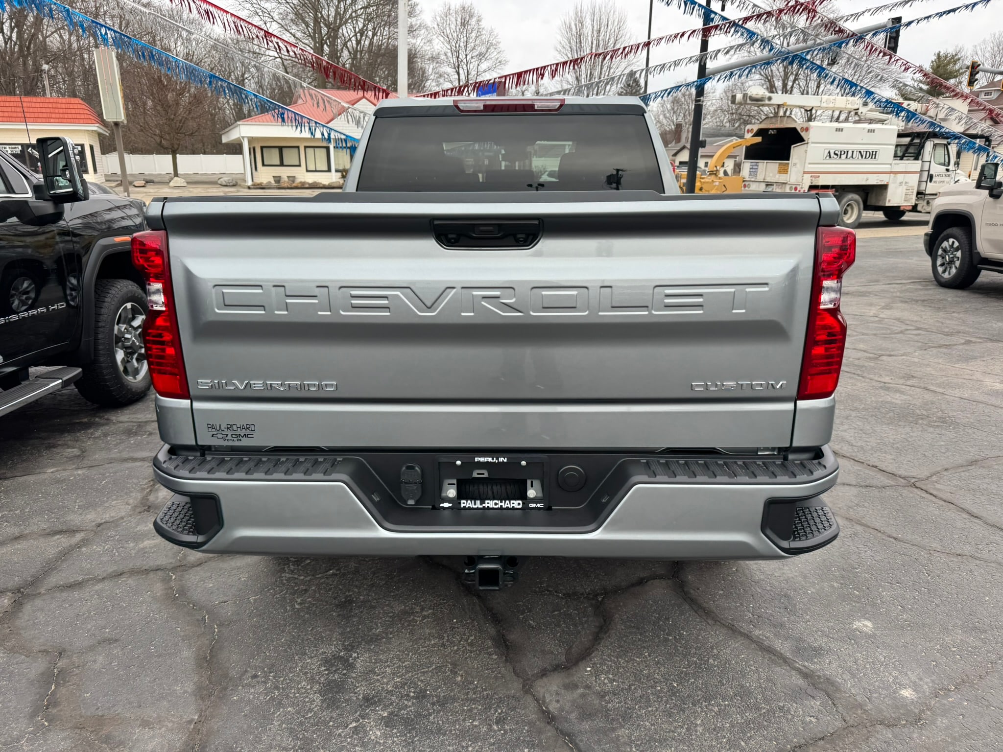 2026 Chevrolet Silverado 1500 Custom - Photo 6