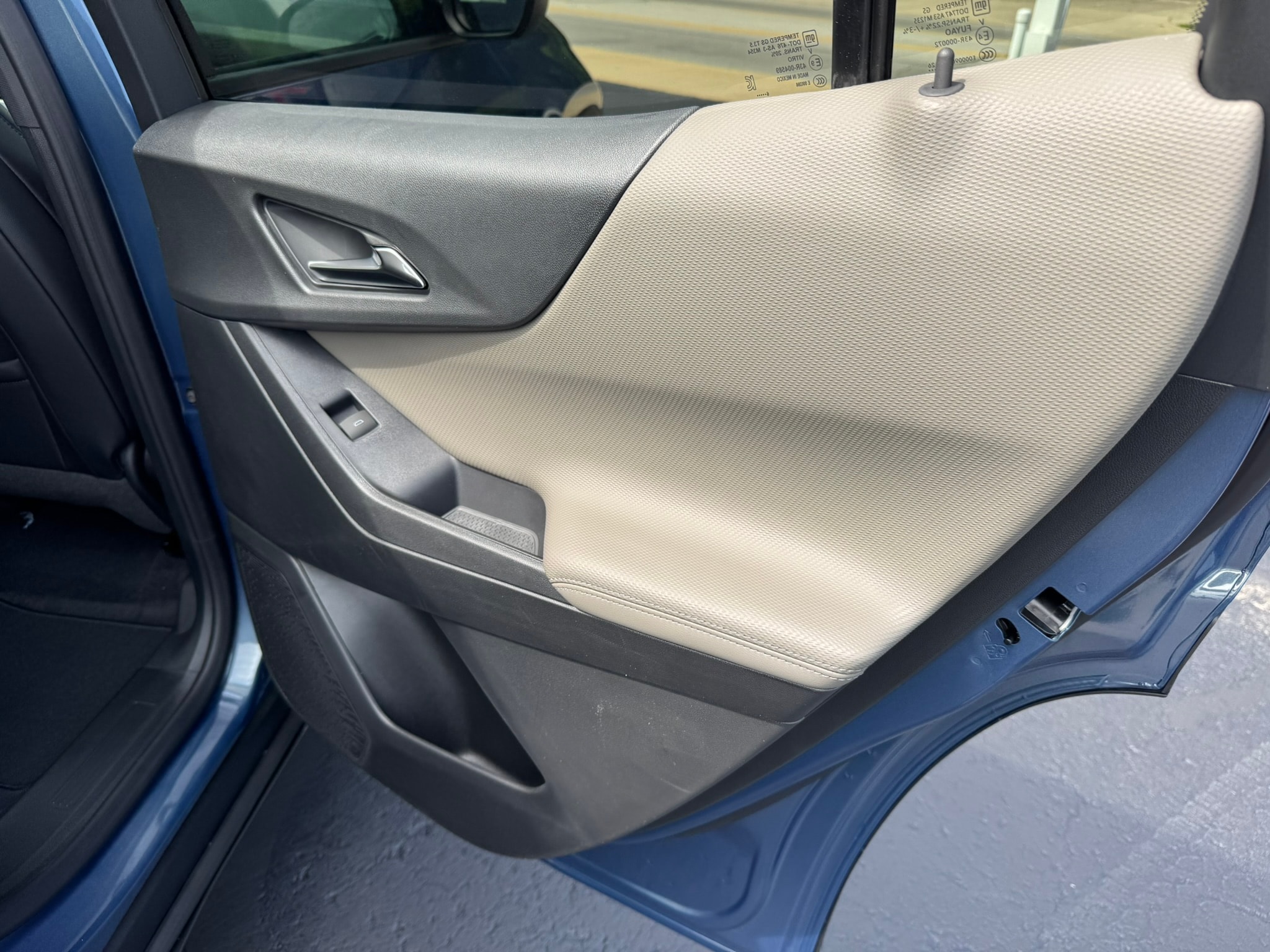 2027 Chevrolet Equinox LT - Photo 20