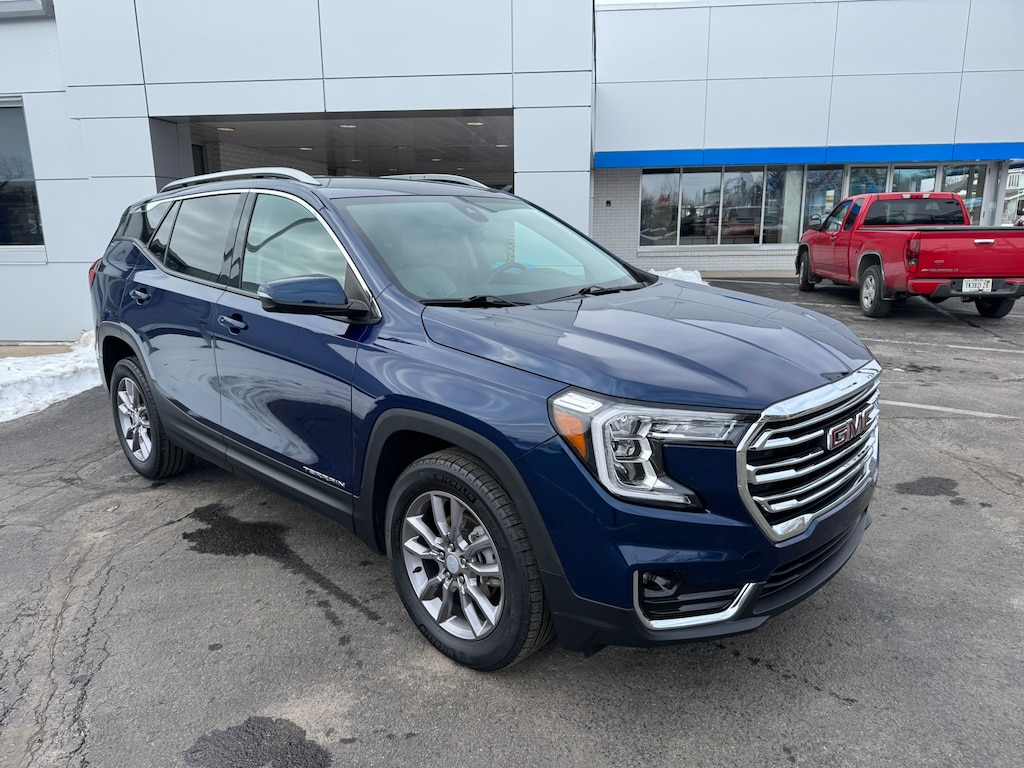 Used 2023 GMC Terrain SLT SUV