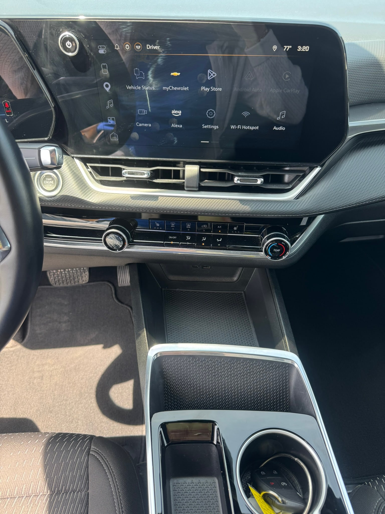 2025 Chevrolet Equinox LT - Photo 15