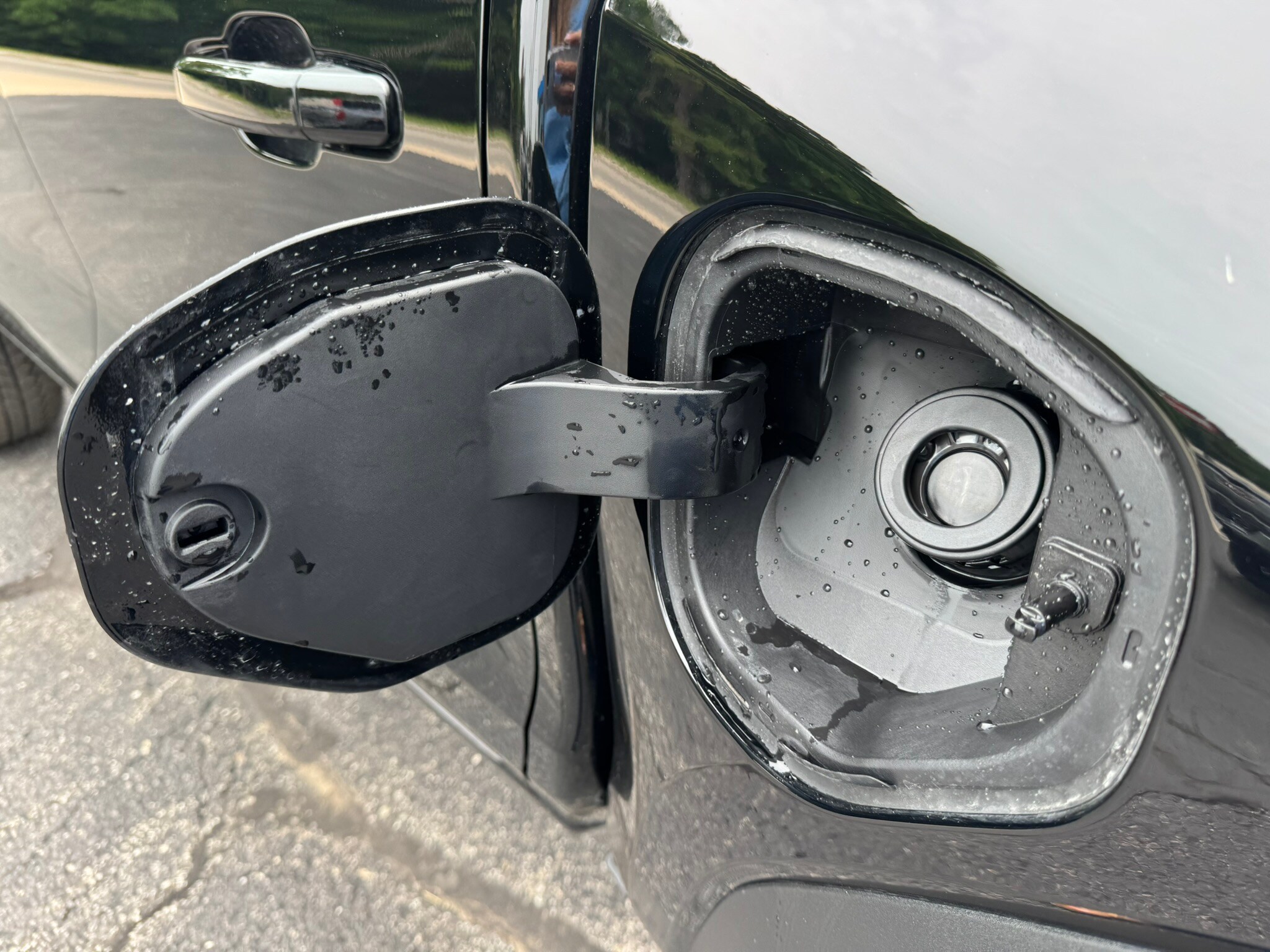 2025 GMC Canyon AT4 - Photo 6