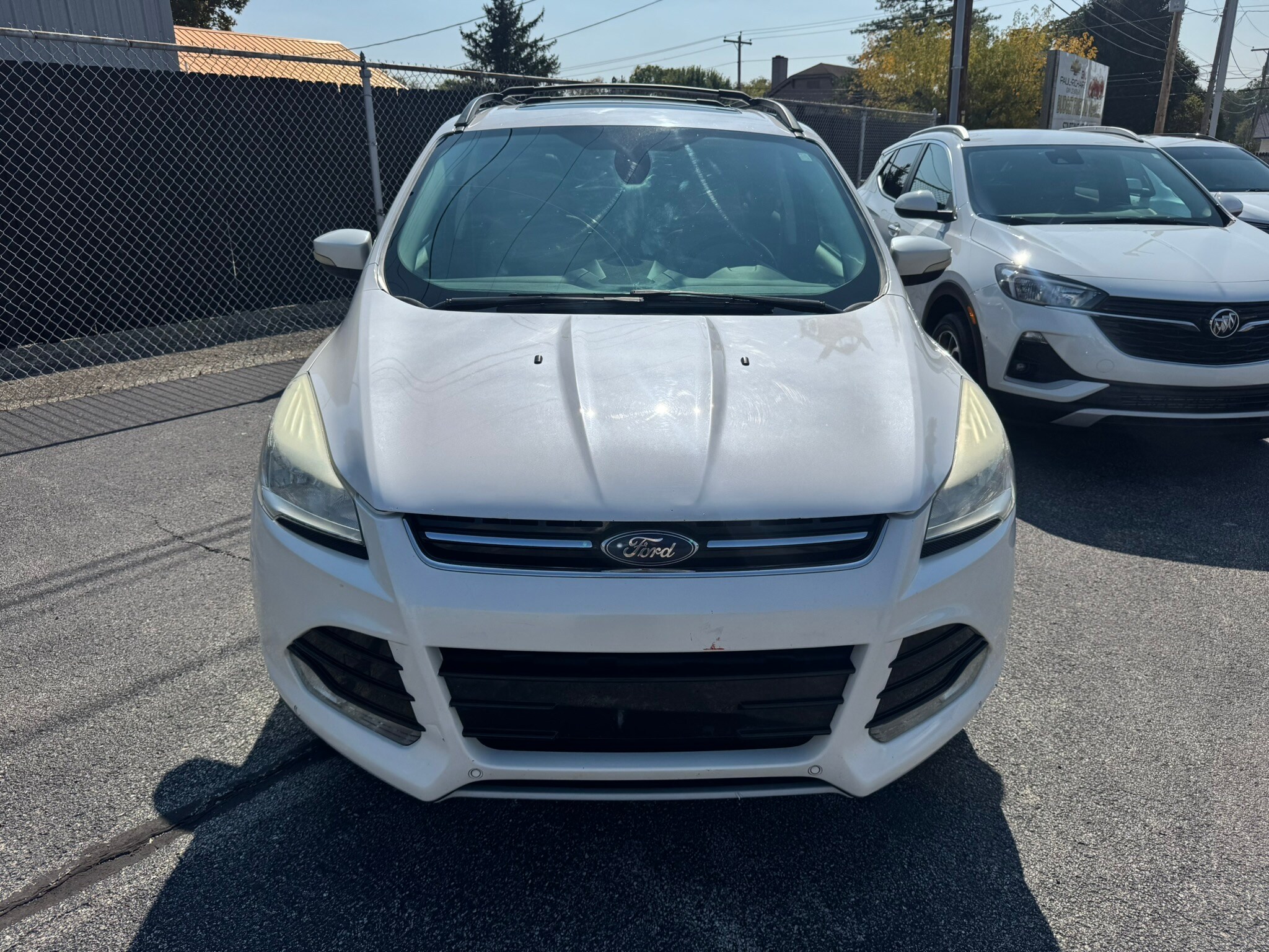 2013 Ford Escape SEL photo 2