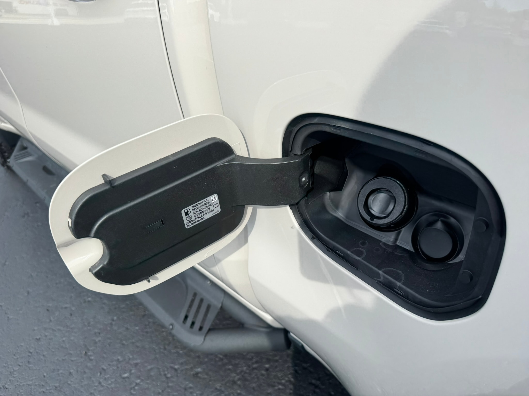 2026 GMC Sierra 1500 AT4 - Photo 10