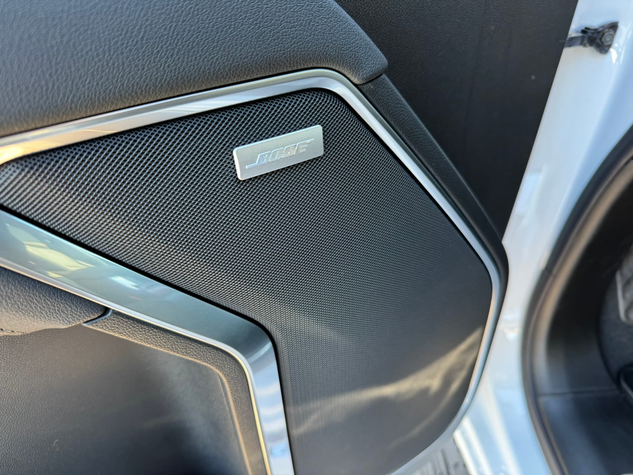 2026 Chevrolet Silverado 1500 LTZ - Photo 13