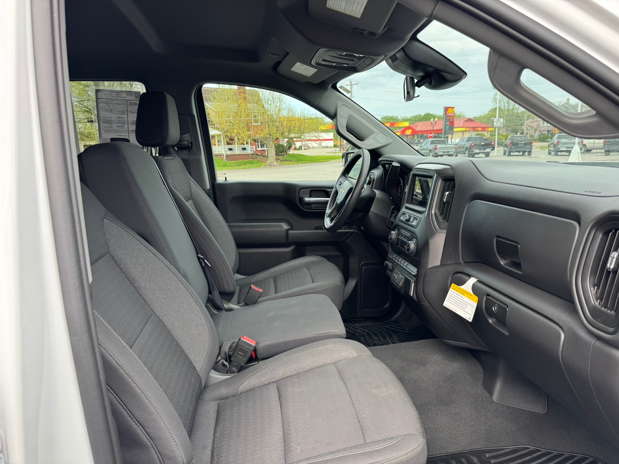 2023 Chevrolet Silverado 1500 Custom - Photo 20