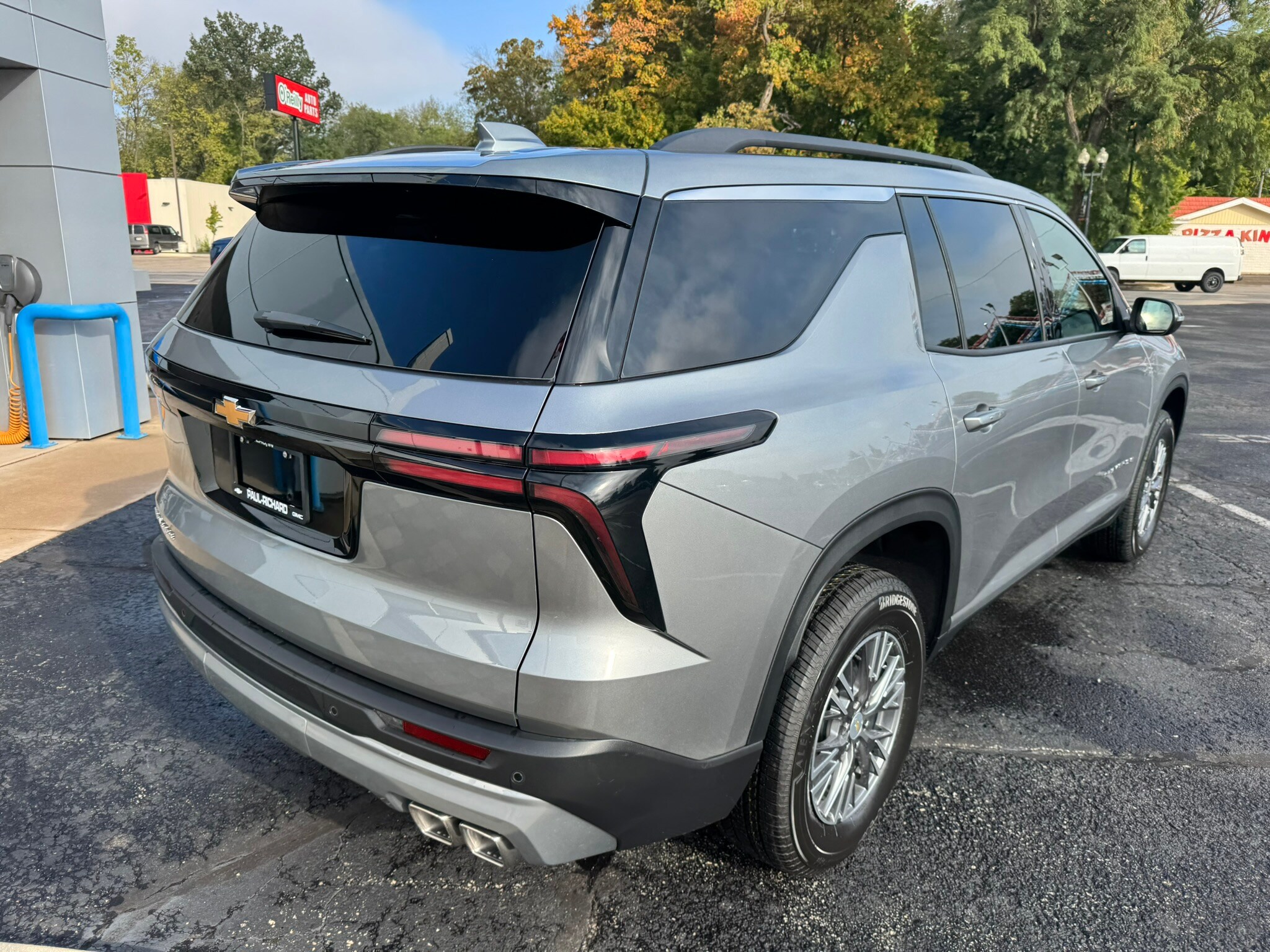 2026 Chevrolet Traverse photo 3