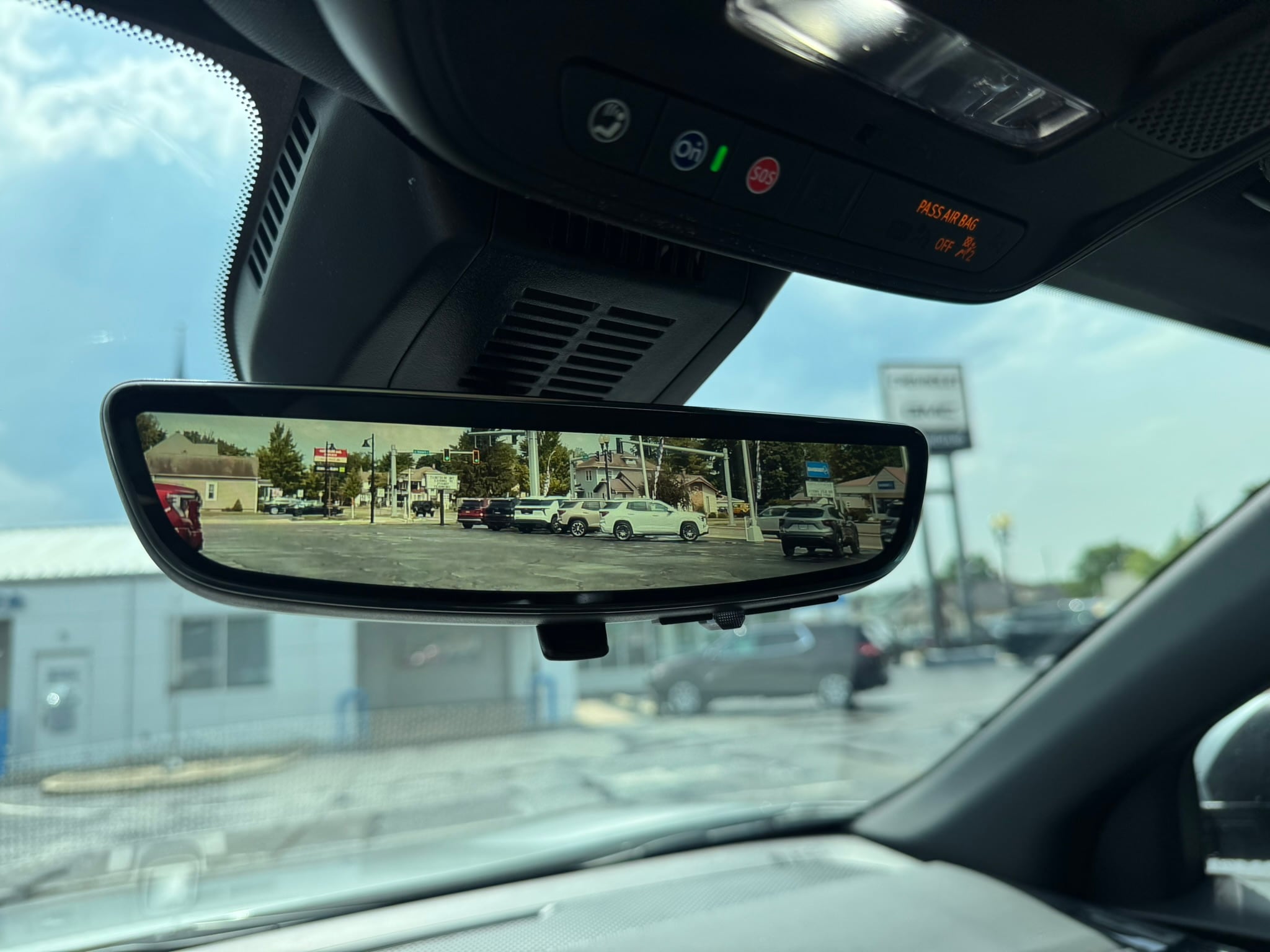 2026 Chevrolet Equinox LT - Photo 15