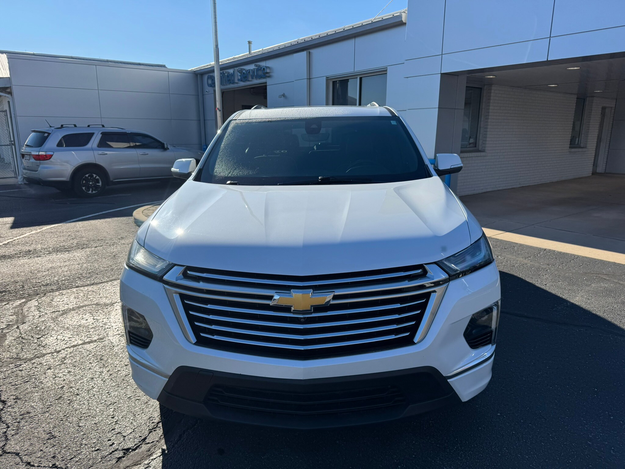 2023 Chevrolet Traverse Premier photo 3