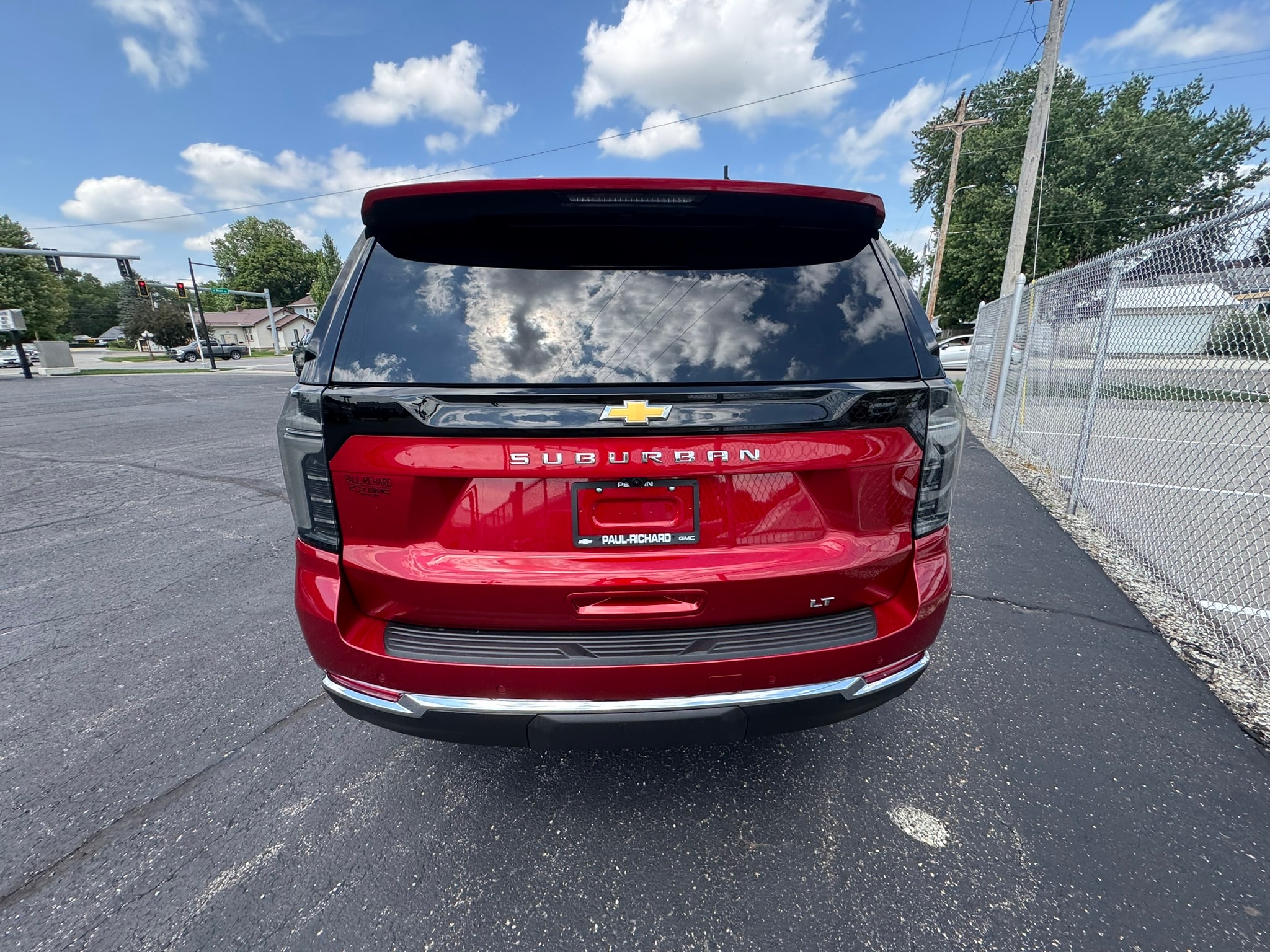 2026 Chevrolet Suburban LT - Photo 6