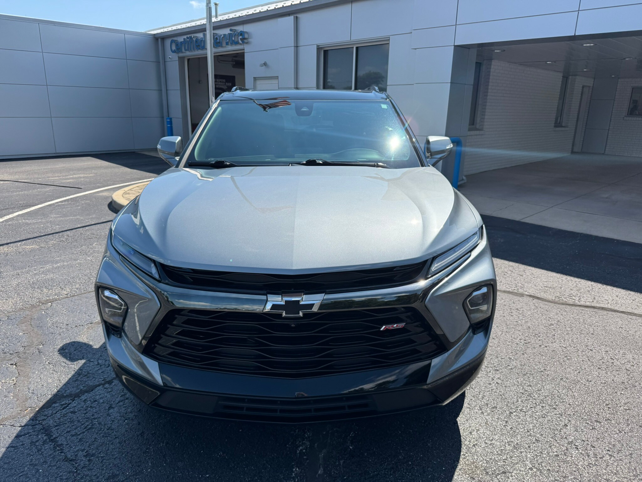 2023 Chevrolet Blazer RS photo 2