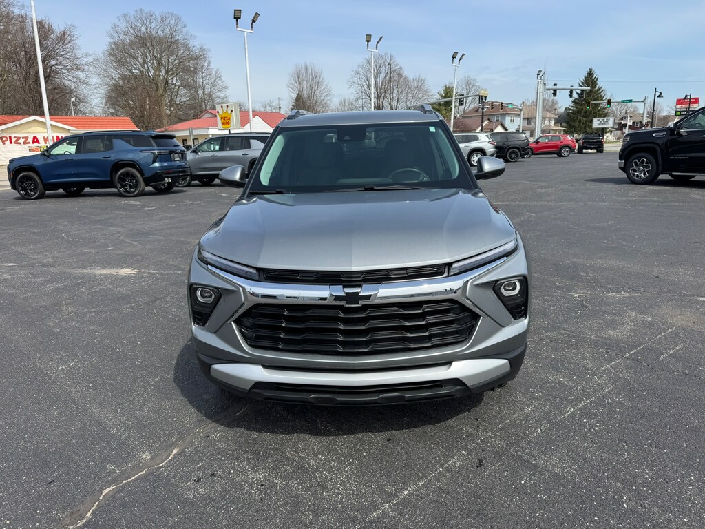 Used 2025 Chevrolet Trailblazer LT SUV
