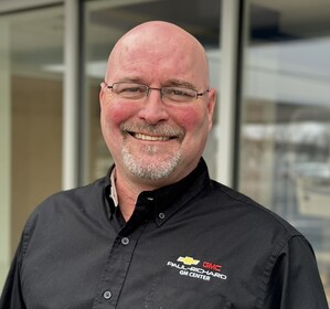 Staff member Jim Murphy from ID_29154edd0c77