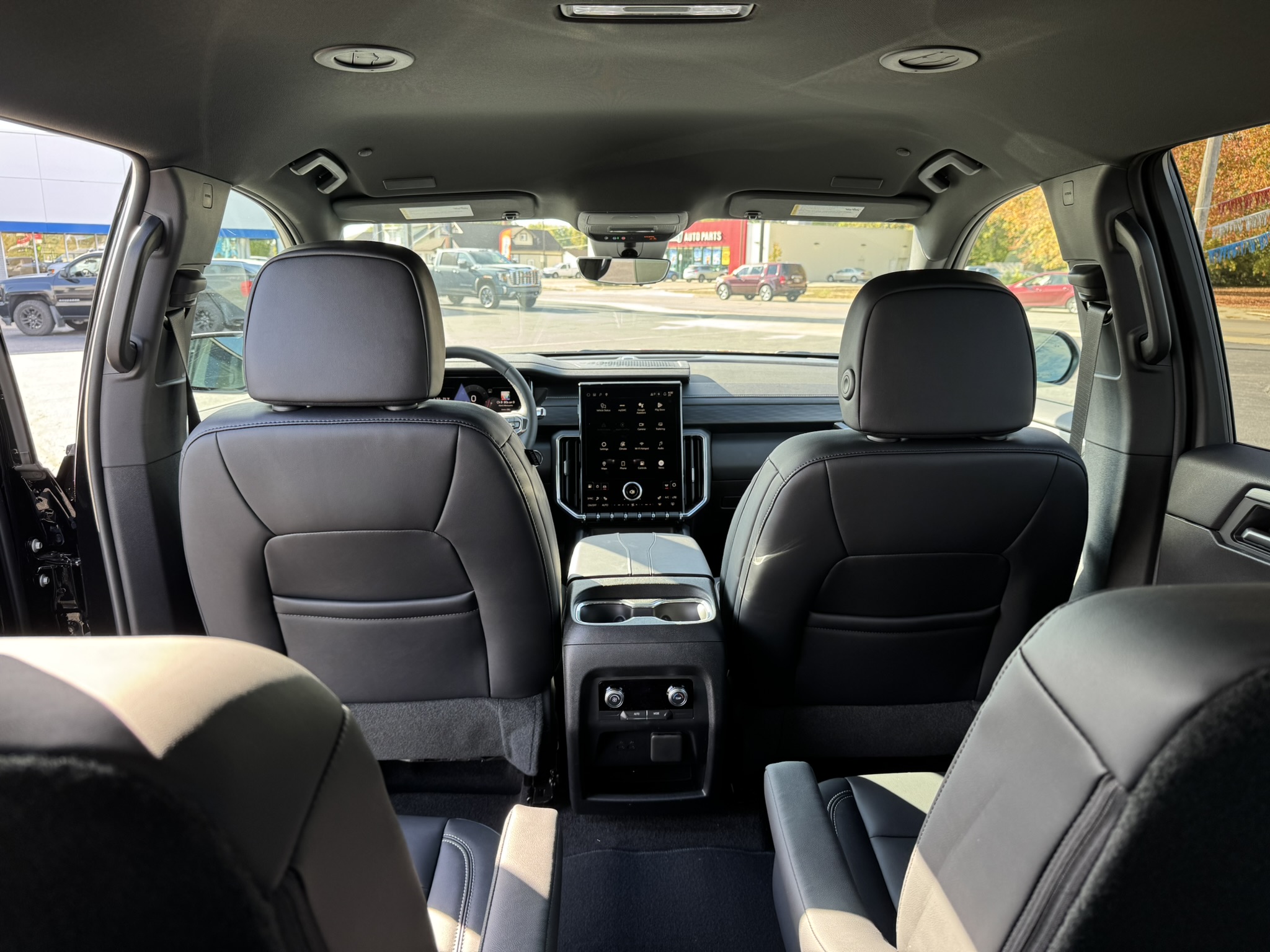 2026 GMC Acadia Elevation - Photo 26