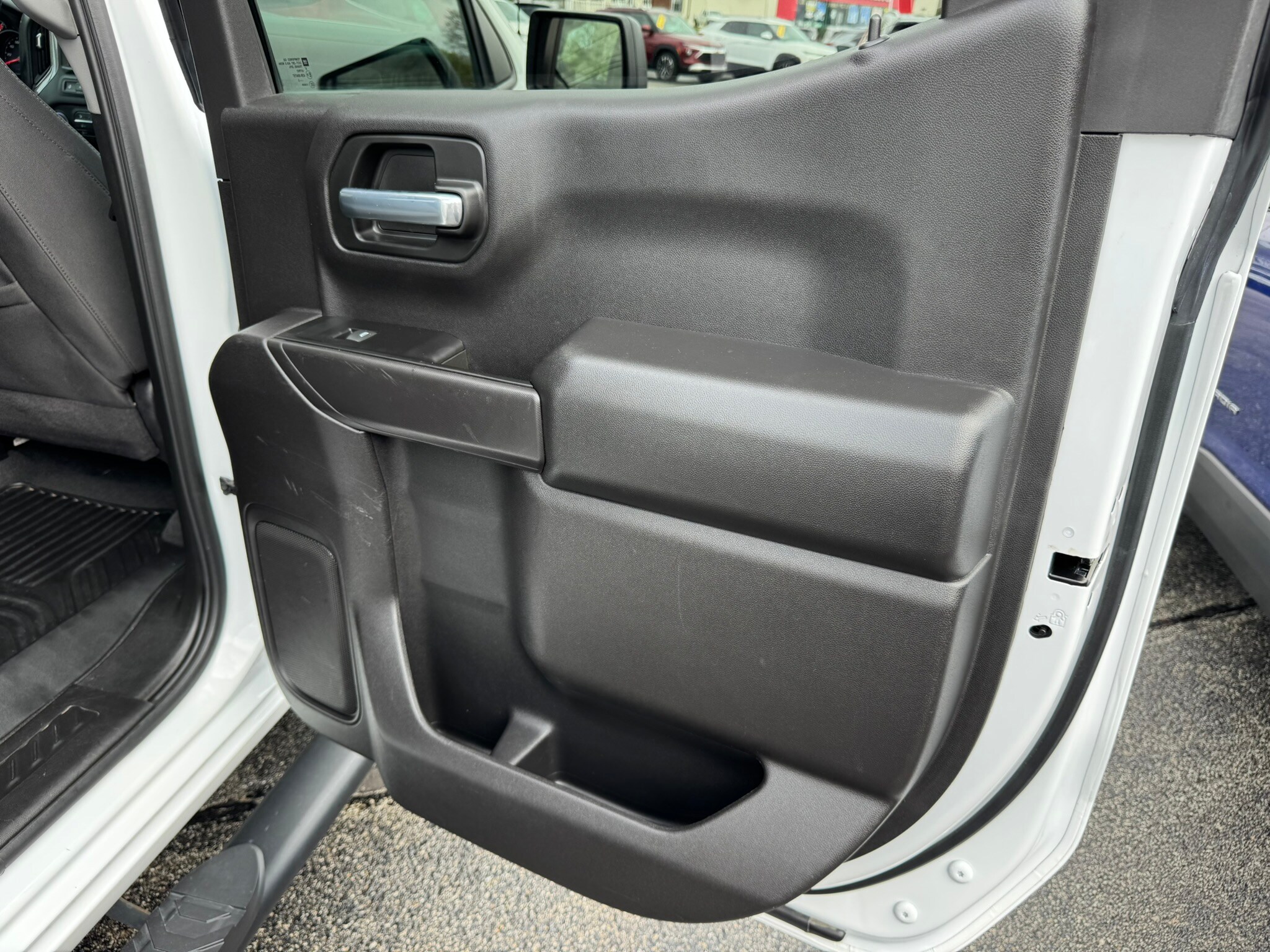 2023 Chevrolet Silverado 1500 Custom - Photo 25