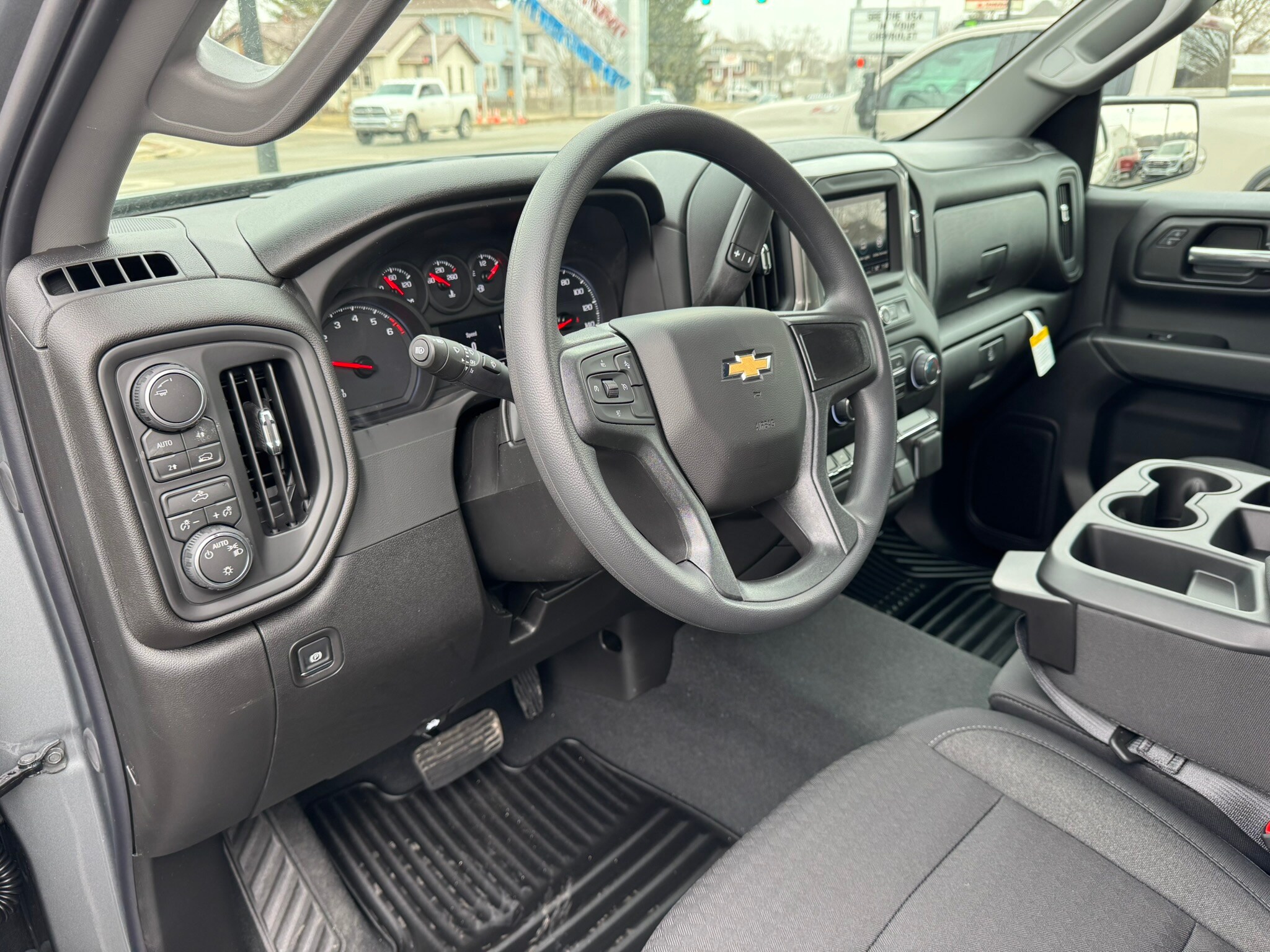 2026 Chevrolet Silverado 1500 Custom - Photo 15