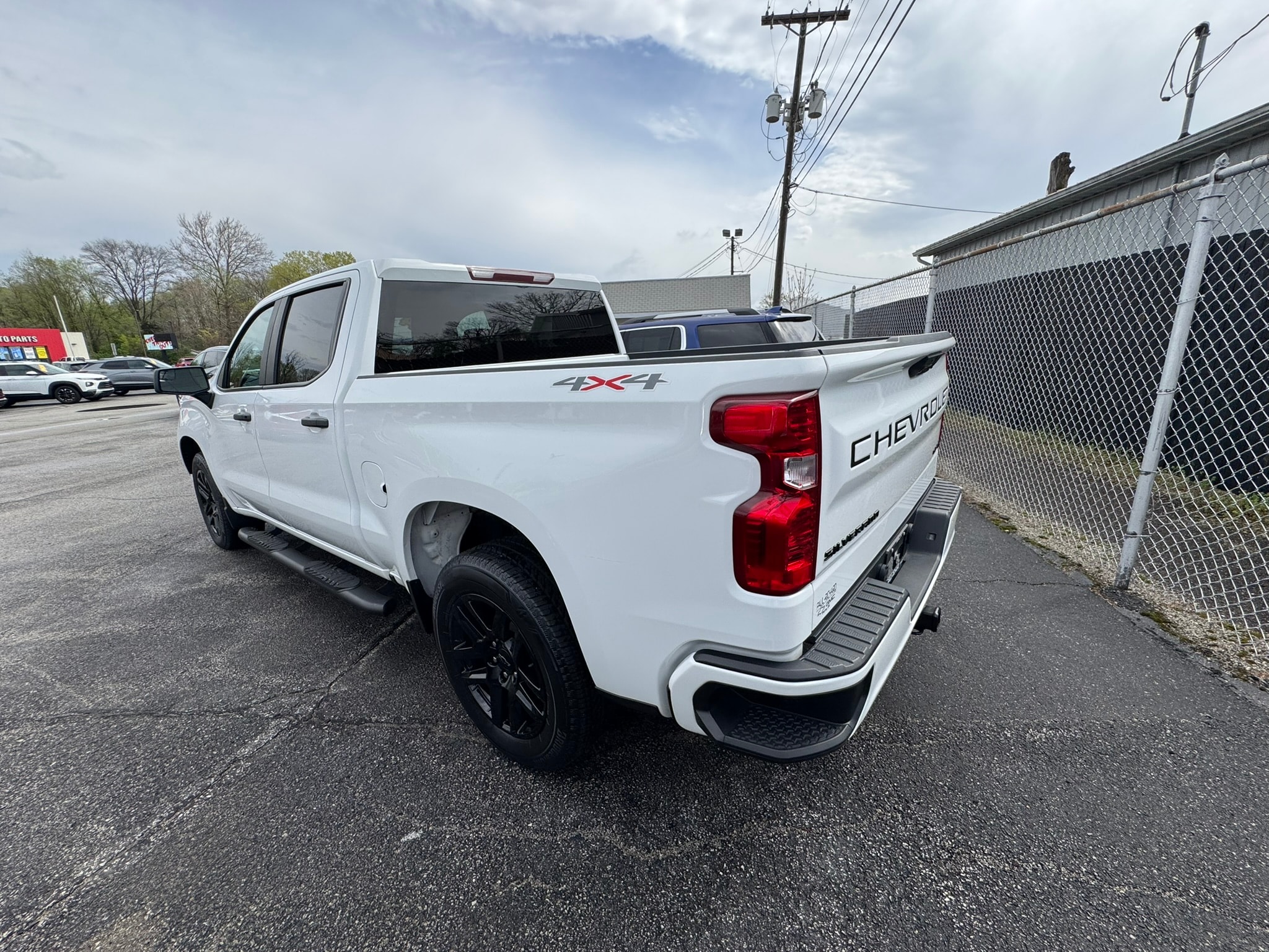 2023 Chevrolet Silverado 1500 Custom - Photo 7