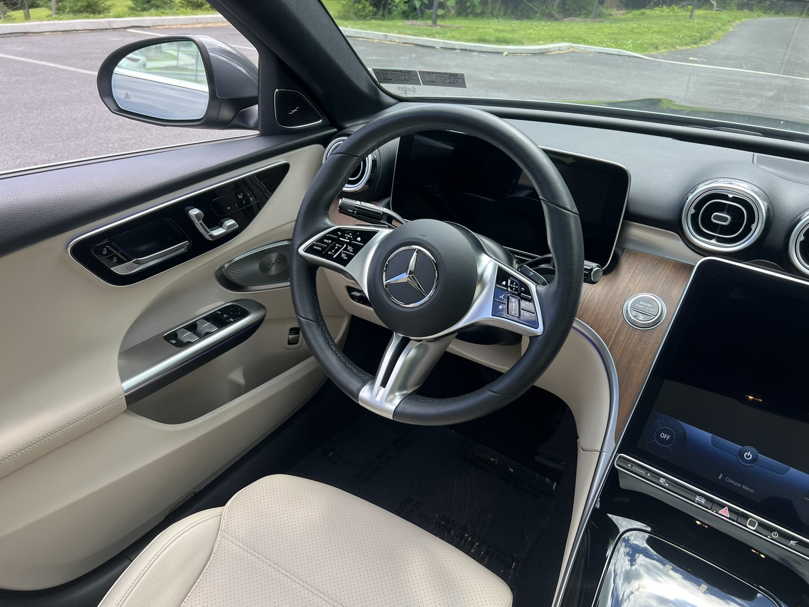 2022 Mercedes-Benz C-Class Sedan C 300 - Photo 13