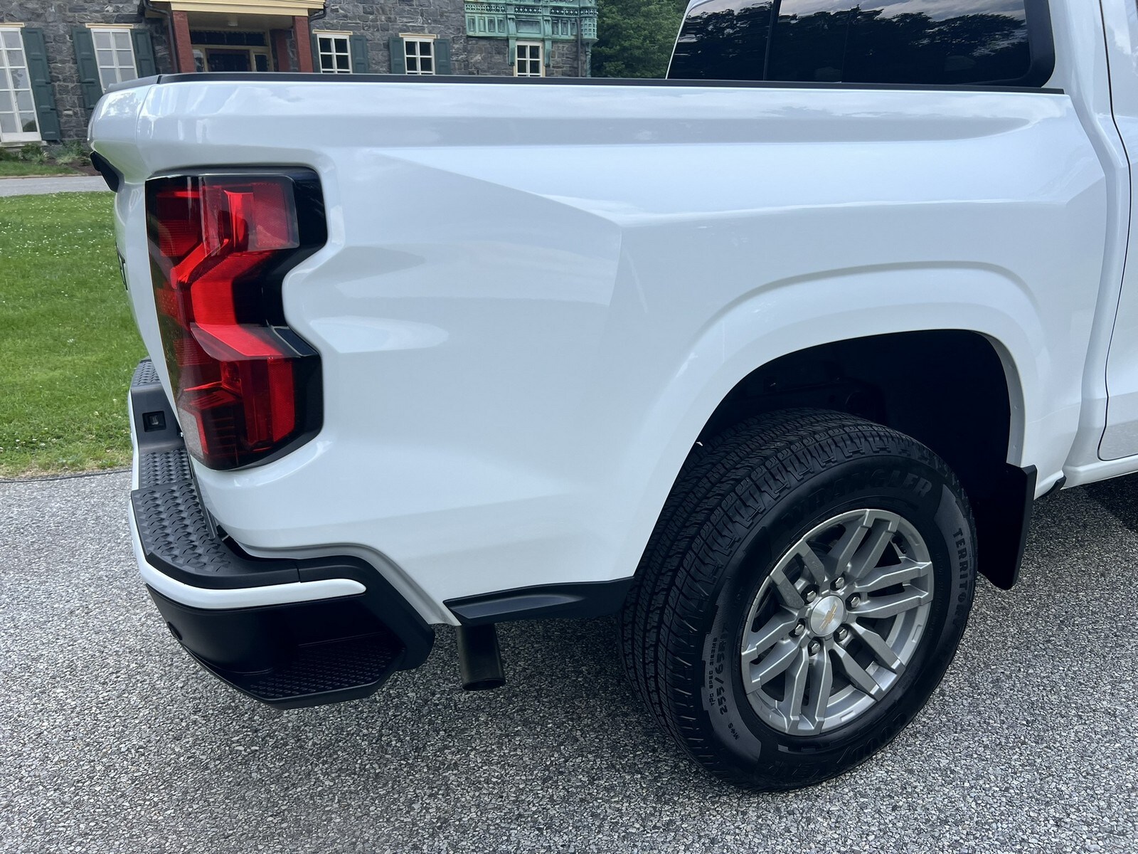 2025 Chevrolet Colorado LT - Photo 137