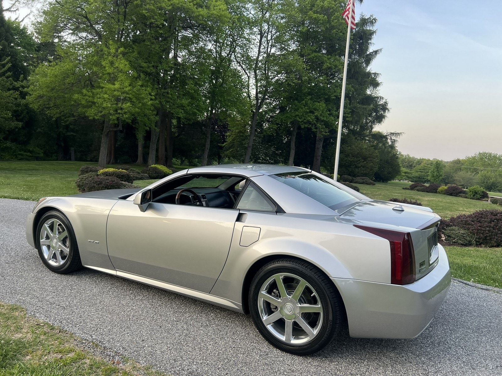 2004 Cadillac XLR Base - Photo 33
