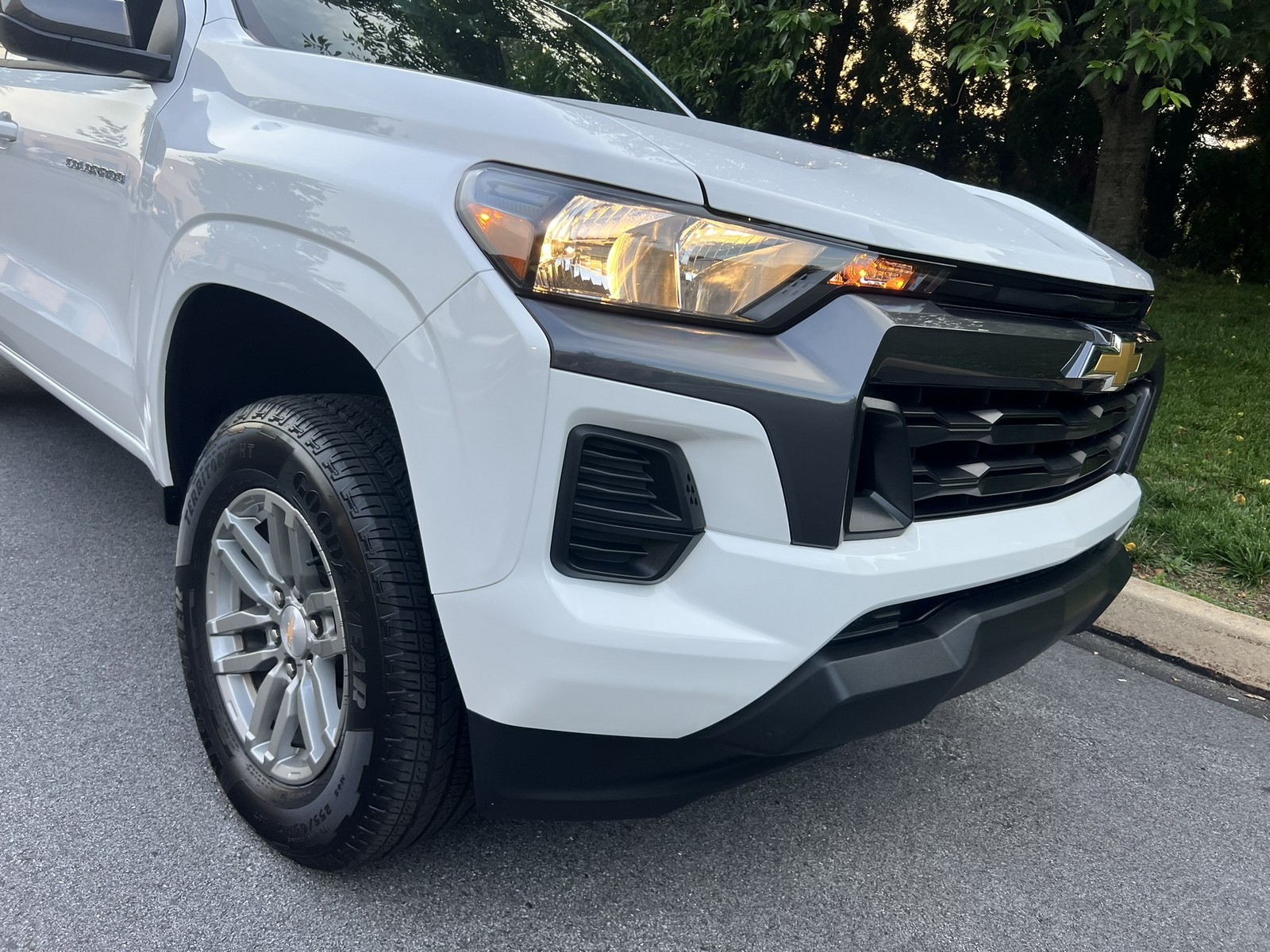2025 Chevrolet Colorado LT - Photo 72