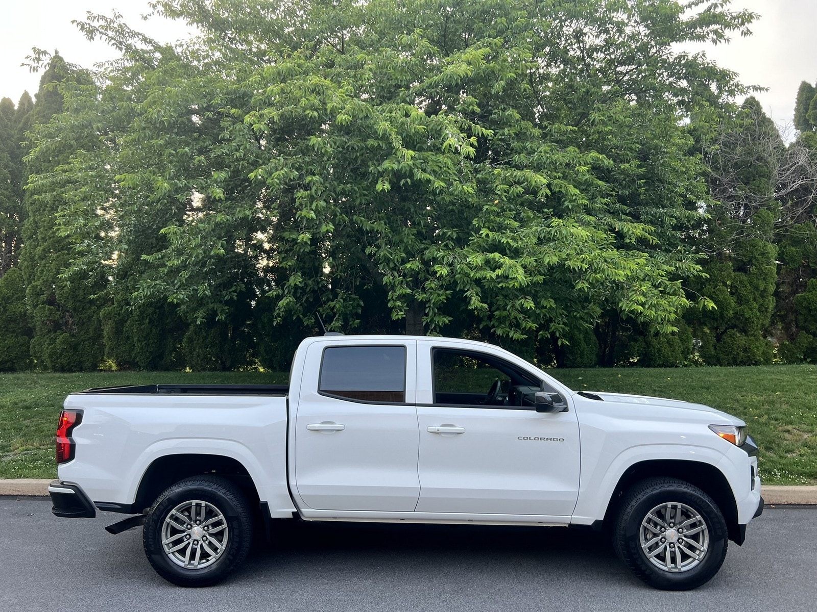 2025 Chevrolet Colorado LT - Photo 49