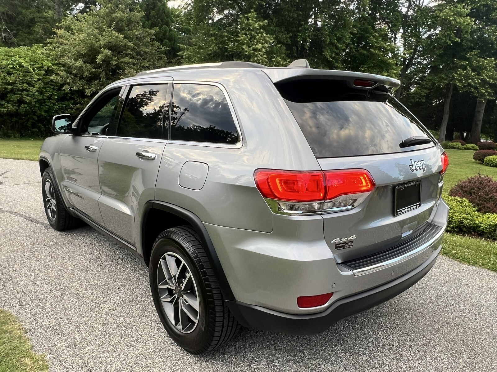 2019 Jeep Grand Cherokee Limited - Photo 8