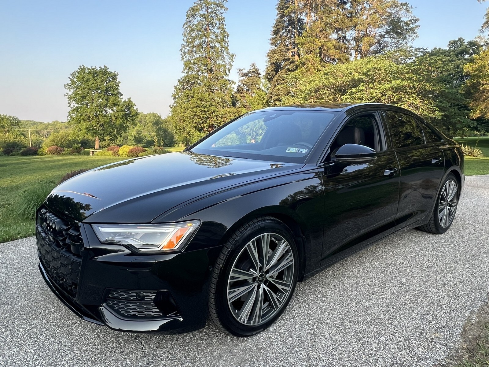 2024 Audi A6 Premium photo 4