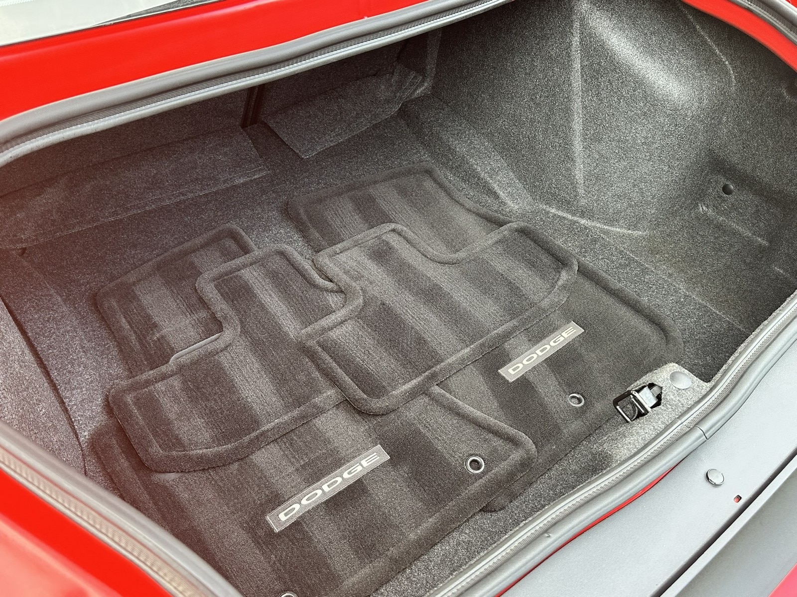 2014 Dodge Challenger R/T - Photo 190