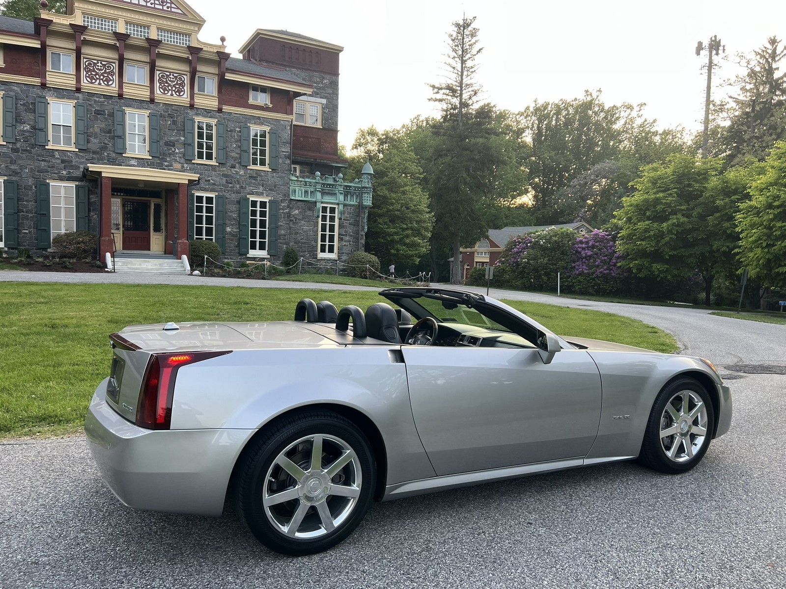 2004 Cadillac XLR Base - Photo 11