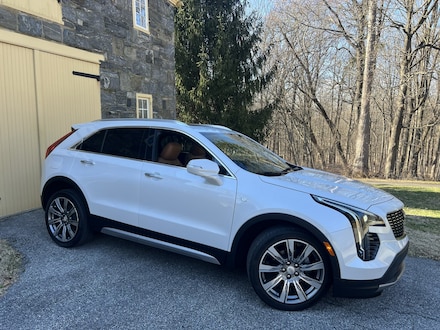 2019 CADILLAC XT4 Premium Luxury 1SE AWD Only 16,000 Miles - Over $12,000 in Cadillac Options