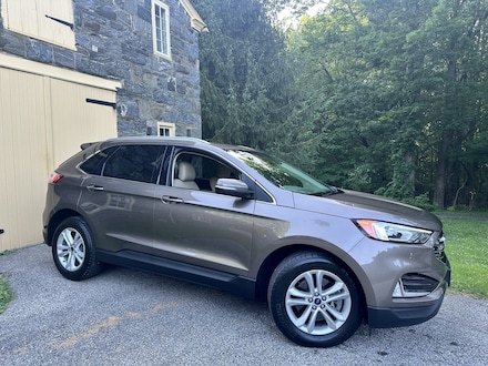 2019 Ford Edge SEL AWD - Only 28,000 Miles