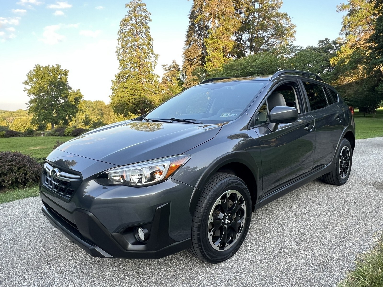 2023 Subaru Crosstrek Premium photo 3