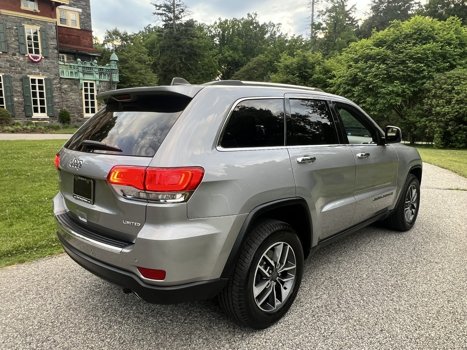 2019 Jeep Grand Cherokee Limited - Photo 10