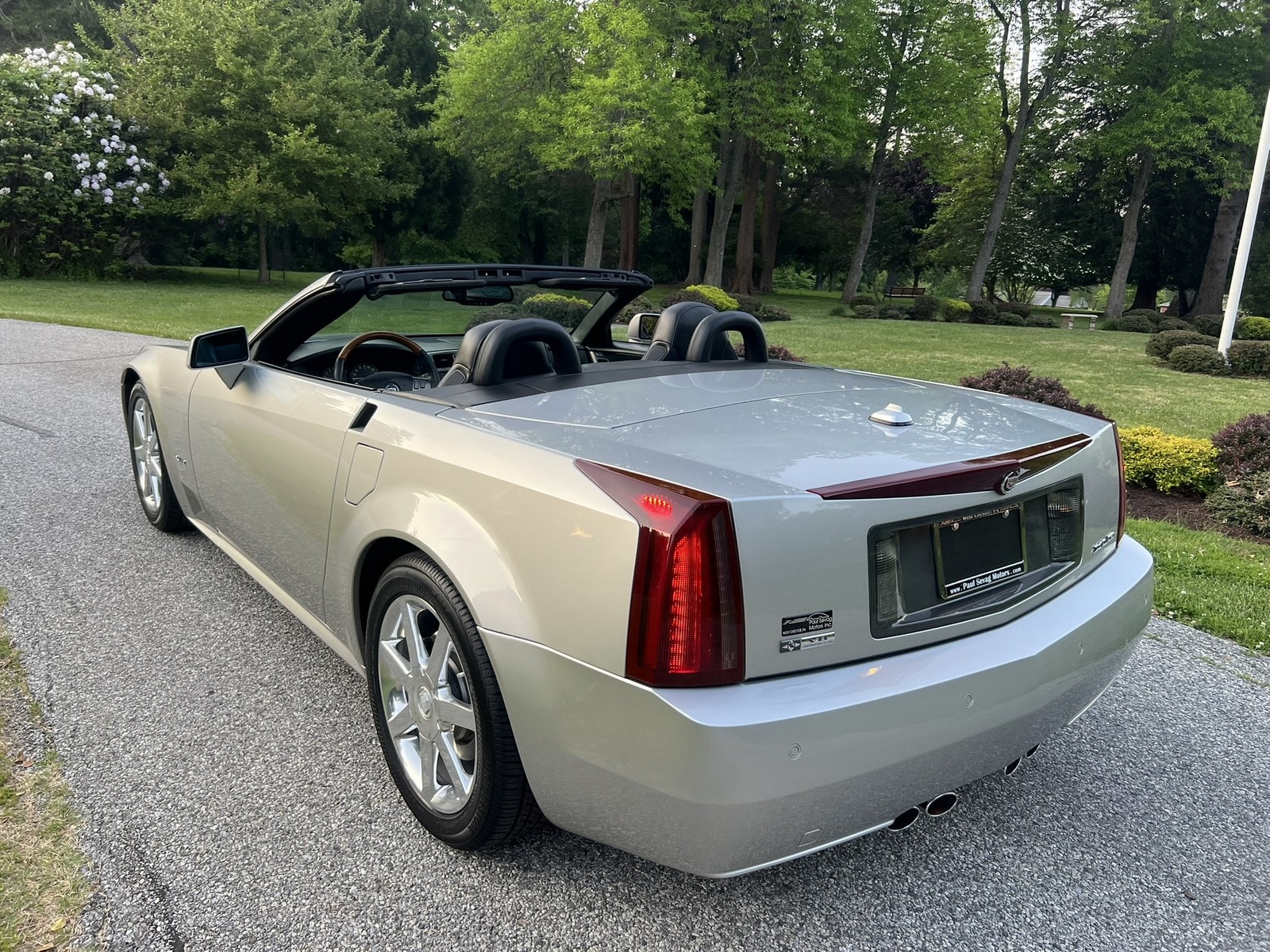 2004 Cadillac XLR Base - Photo 8