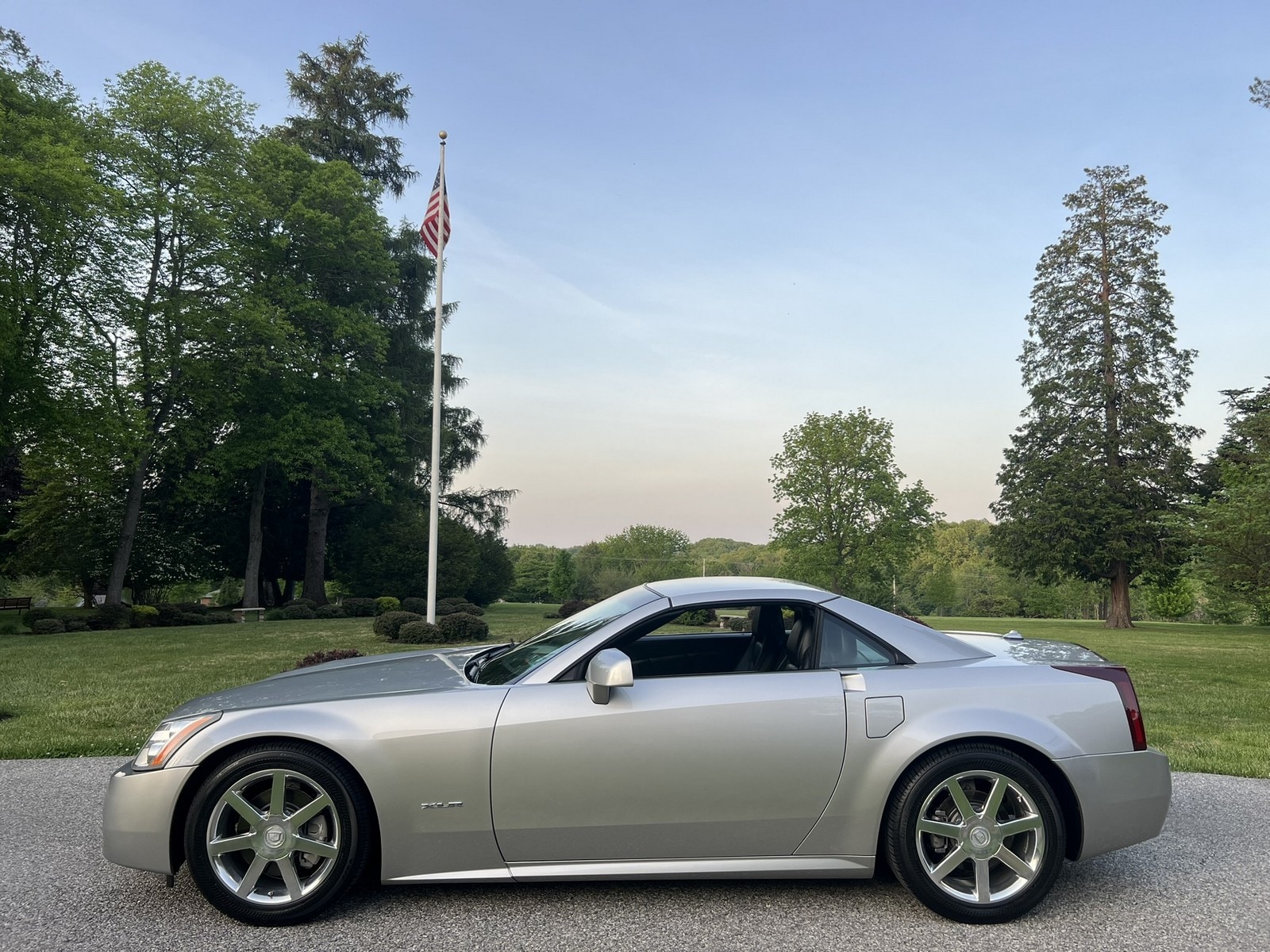 2004 Cadillac XLR Base - Photo 32