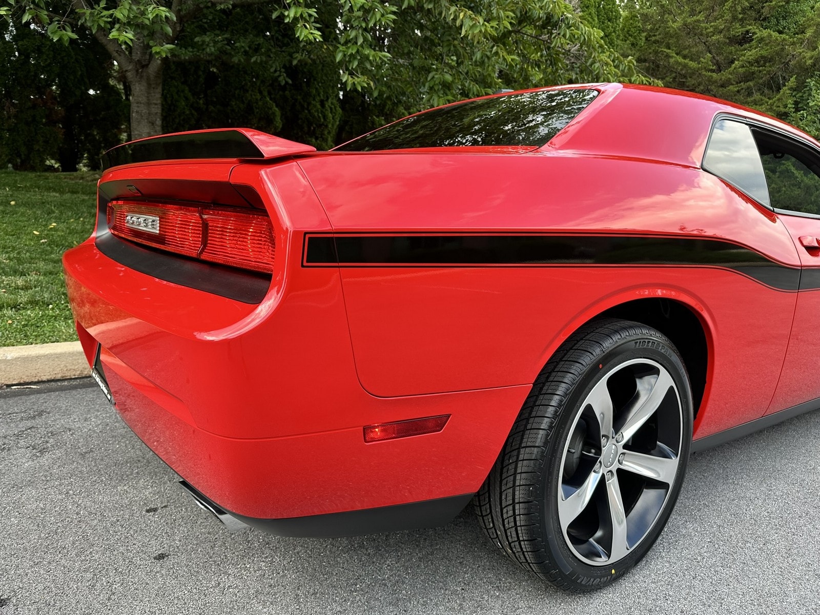 2014 Dodge Challenger R/T - Photo 38